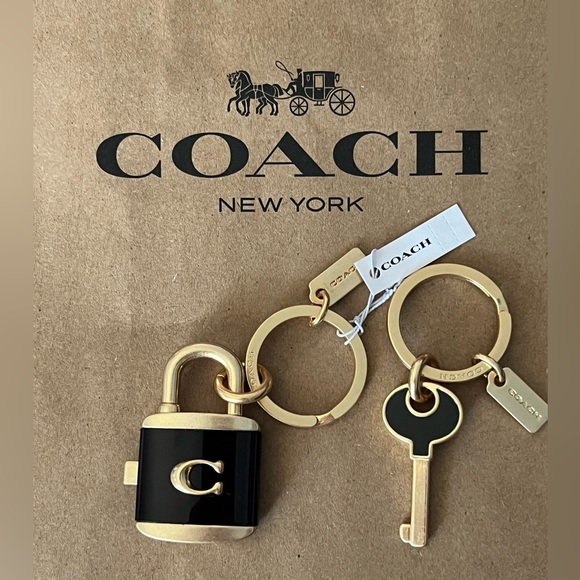 Coach Lock & Key Bag Charm Brand New with Tags - Picture 1 of 8